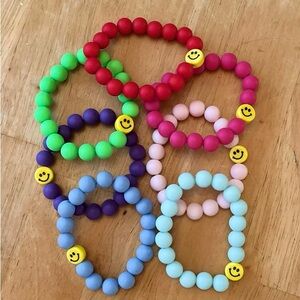 Handmade elastic bracelet